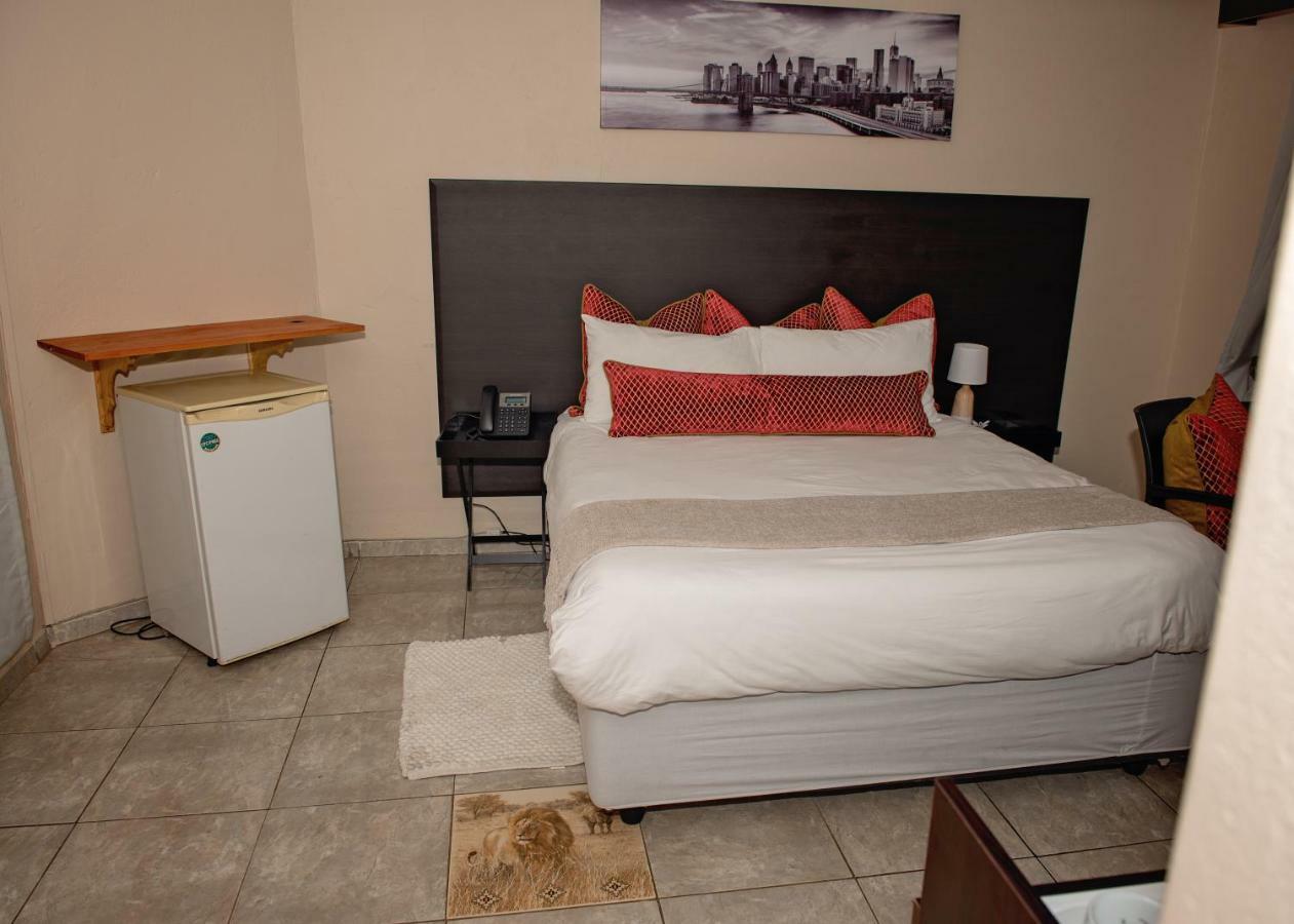 Savannah Guest House Polokwane Eksteriør bilde